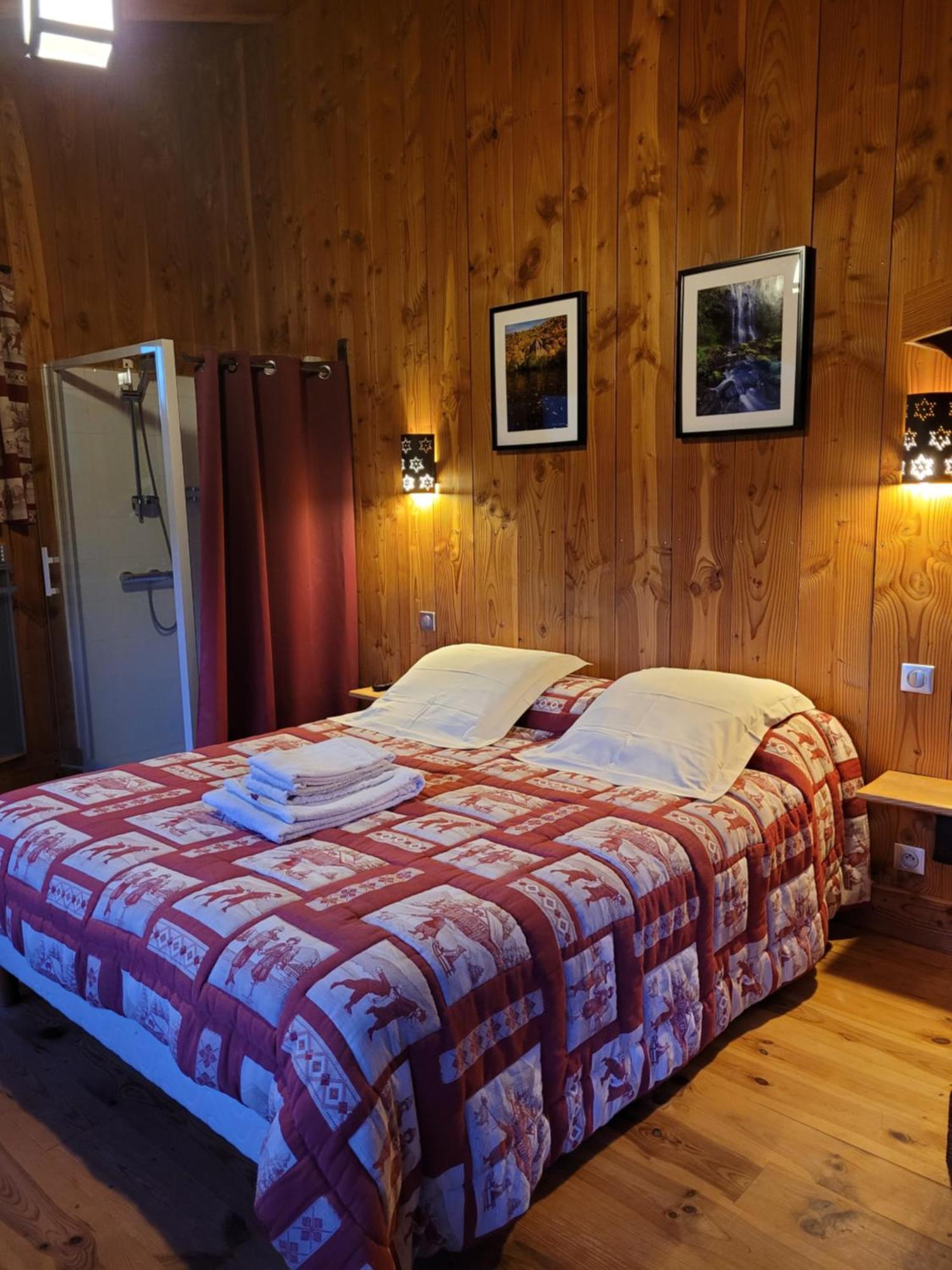 Bed and Breakfast Le Moulin Saint-Arcons-d'Allier Esterno foto