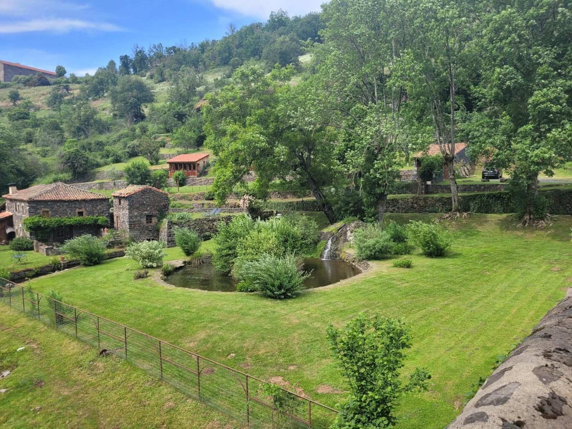 Bed and Breakfast Le Moulin Saint-Arcons-d'Allier Esterno foto
